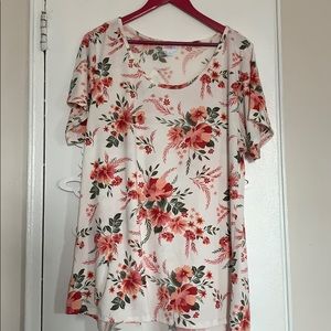 Lularoe floral classic tee
